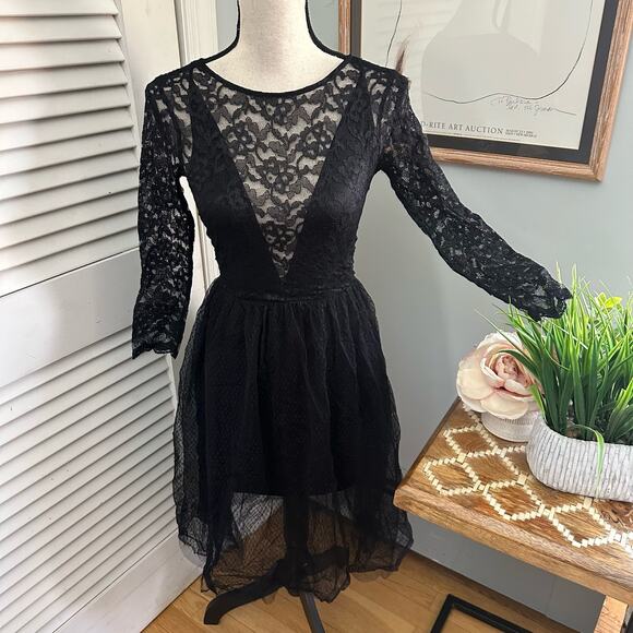 EXPRESS Womens Dress 0 Black Lace Fit & Flare Whimsigoth Grunge Witch Evening - Picture 1 of 14